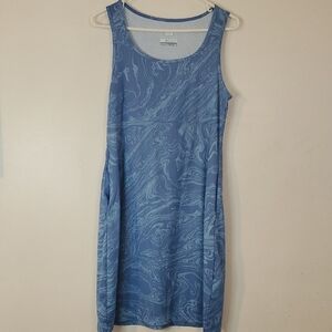 Columbia PFG Freezer 111 Dress Omni-Freeze Zero Size Small Sweat Activated Cooli